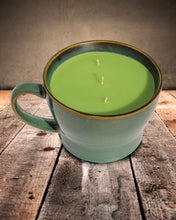 Load image into Gallery viewer, CUCUMBER MINT Mug Candle - 20oz