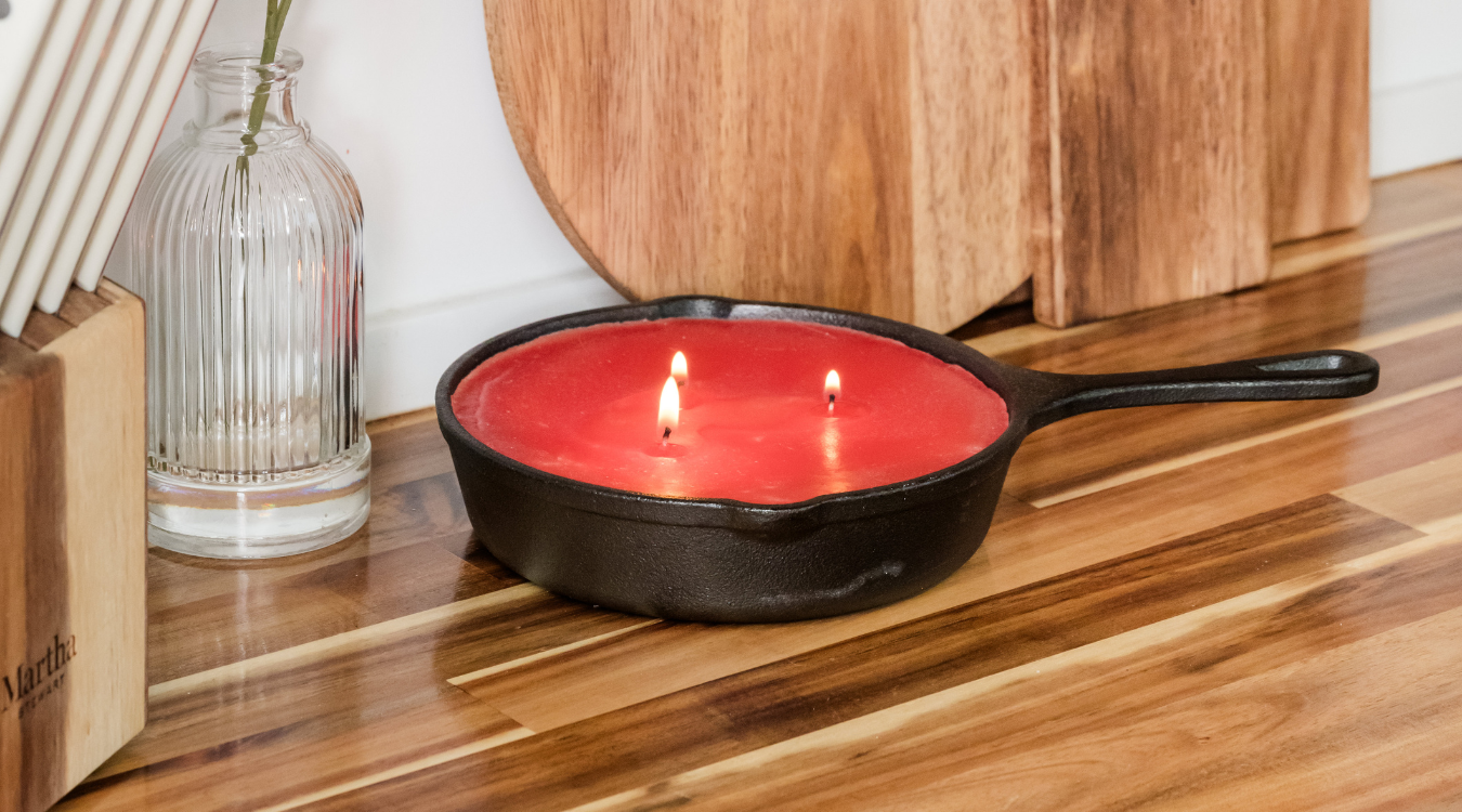 🍳 Frying Pan Candles