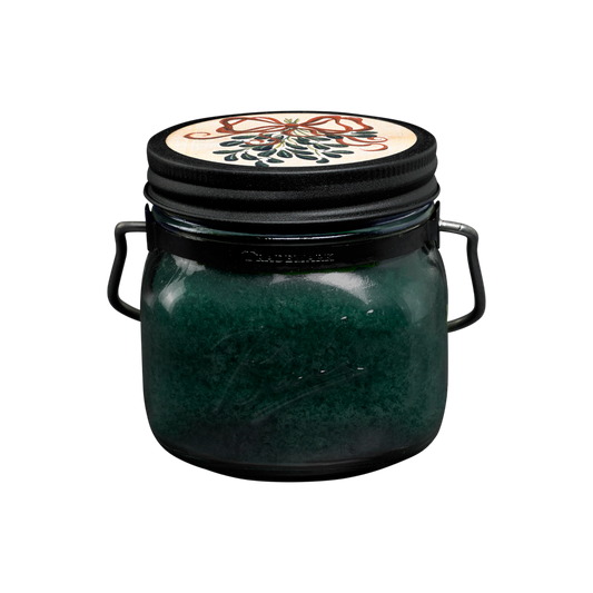 Under the Mistletoe – 16 oz Mason Jar Candle