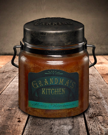 GRANDMA'S KITCHEN Classic Jar Candle-16oz