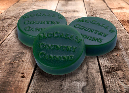 Under the Mistletoe – Box of 36 Wax Melt Buttons